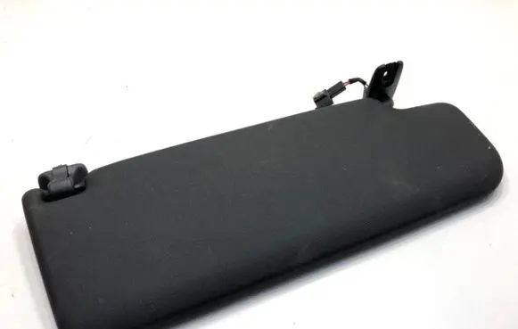 Volkswagen PASSAT CC Sun visor