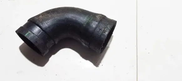 BMW 5 E39 Intercooler hose/pipe 7786530B