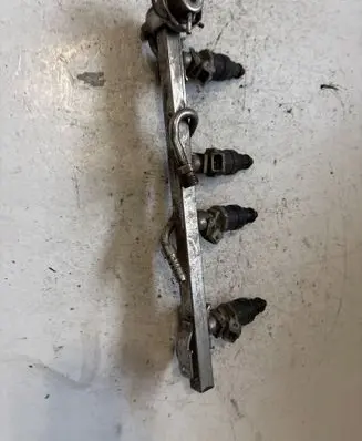 Audi A4 S4 B5 8D Fuel main line pipe 0280160516