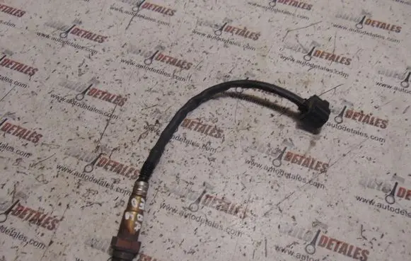 Mercedes-Benz A W169 Lambda probe sensor A0045420718