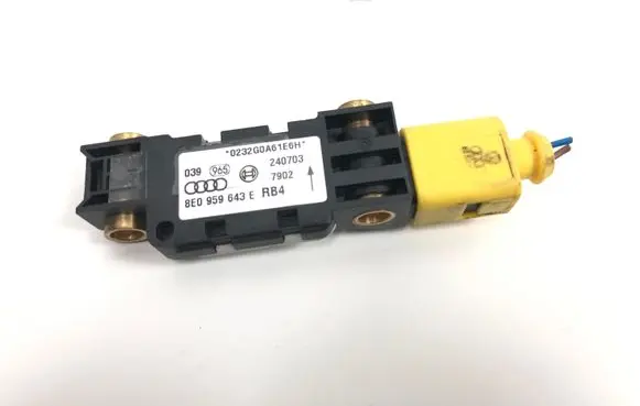 Audi A6 S6 C6 4F Airbag deployment crash/impact sensor 8E0959643E