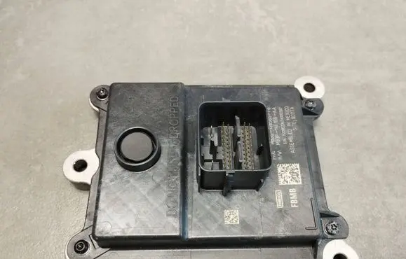 Volkswagen Amarok II Other control units/modules MB3P14F106AA MB3G12B565FB