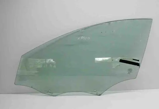 Volvo V60 Front door window glass four-door 43R001026 E000184