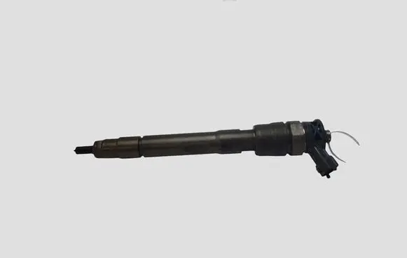 Nissan Qashqai Fuel injector 0445110414