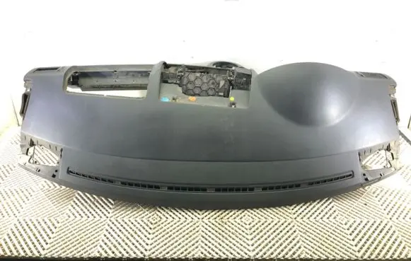Volkswagen Transporter - Caravelle T5 Dashboard