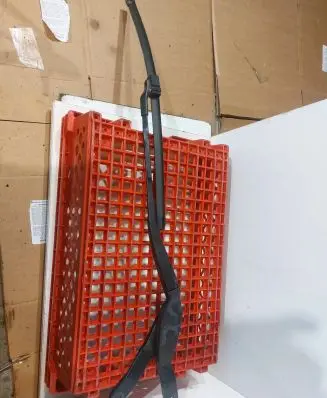 Mercedes-Benz E W212 Front wiper blade arm 3392125703 79536 A2128200944