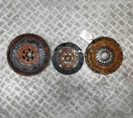 Skoda Karoq Clutch set kit 04C141016H 04C105266E