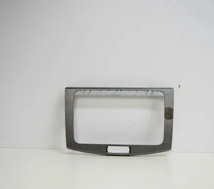 Radio/GPS head unit trim