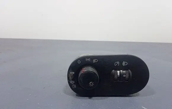 Seat Ibiza III (6L) Light switch 6L1941531AF
