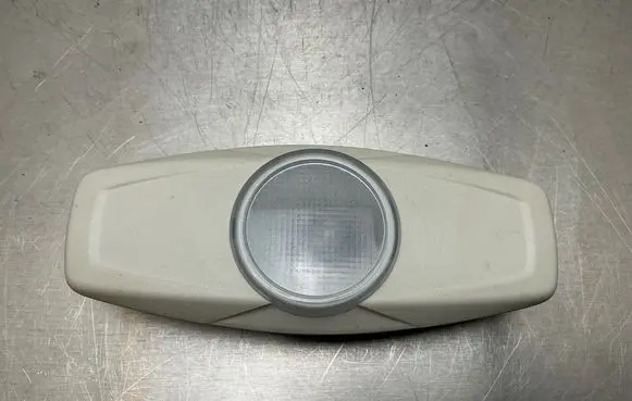 Ford Focus Rear seat light BM5113776FA 1853033000 1923033000