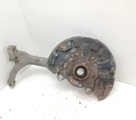 Audi A4 S4 B7 8E 8H Front wheel hub 05C16F116 8E0615812A