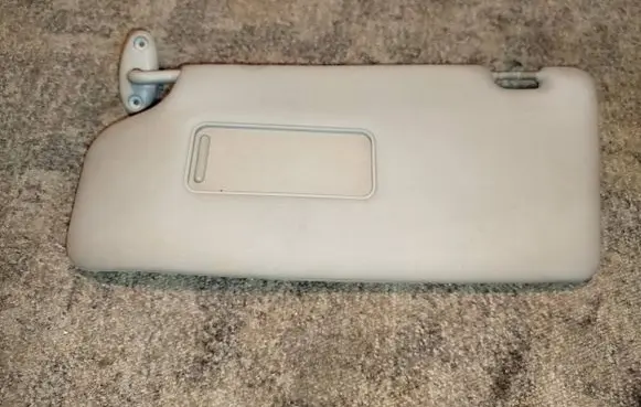 Ford Focus Sun visor 2M51A04101