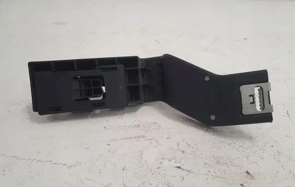 Volkswagen Golf VII Front seatbelt 5G1863144D