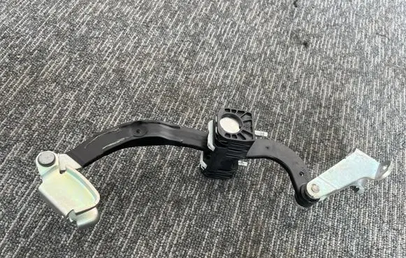 Fiat Ducato Rear door check strap stopper 