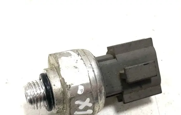 Hyundai ix20 Air conditioning (A/C) pressure sensor 42CP812 P001CZ3