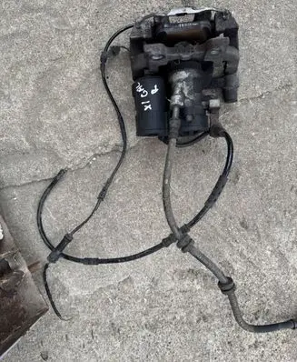 BMW X1 F48 F49 Rear brake caliper 6885538