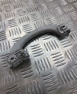 Mercedes-Benz E W211 Rear interior roof grab handle A211810051