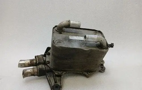 Audi R8 4S Engine oil radiator 4S0117013A