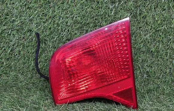 Audi A4 S4 B7 8E 8H Tailgate rear/tail lights 8E5945094A