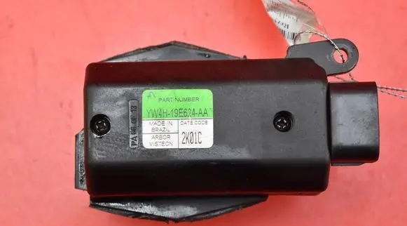 Ford Explorer Heater blower motor/fan resistor YW4H-19E624-AA