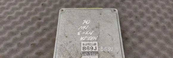 Mazda MX-3 Engine control unit/module B69J18881B 0797003582