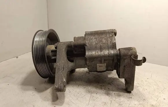 BMW X5 E70 Power steering pump