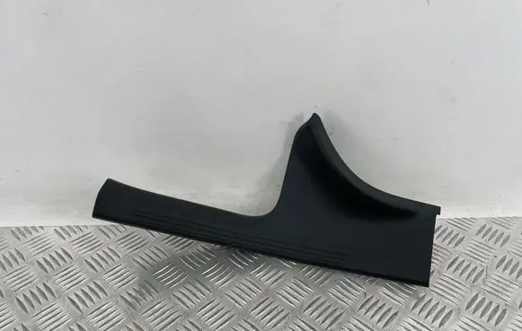 Mercedes-Benz C W205 Rear sill trim cover A2056860136 WPT52049 18321224