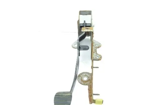 Renault Kangoo II Brake pedal 8200467212 GBIMPPORT