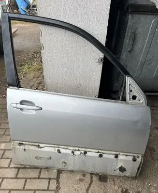 Toyota Land Cruiser (J120) Door (2 Door Coupe) 