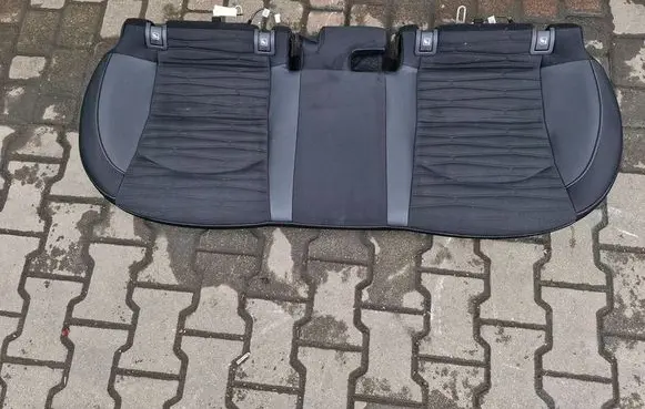 KIA Pro Cee'd III Second row seats 