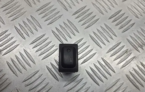 Suzuki Liana A set of switches 
