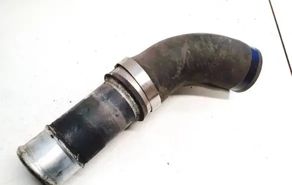 Honda CR-V Intercooler hose/pipe