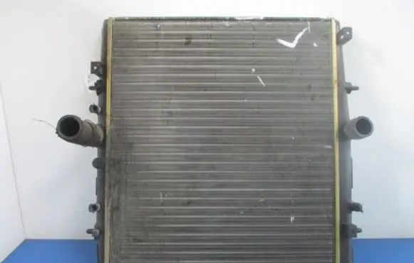 Peugeot 807 Coolant radiator