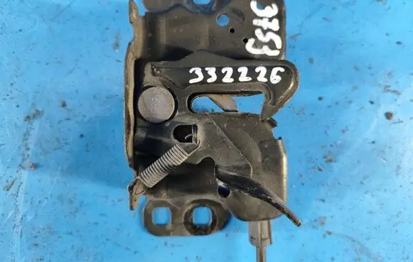 Chrysler 200 Engine bonnet/hood lock/catch 4589828AA