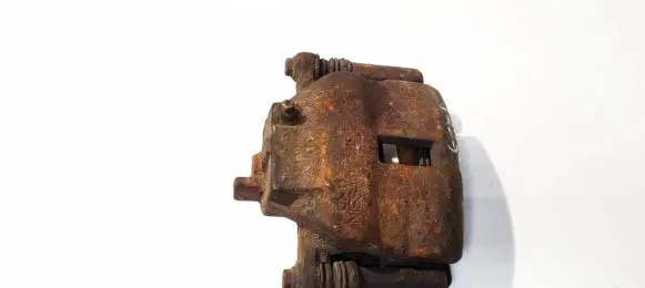 Nissan Primera Front brake caliper