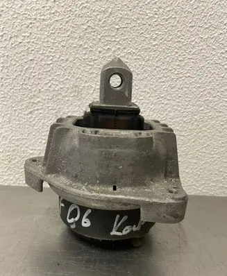 BMW 5 F10 F11 Engine mount bracket 6777371 G2036040