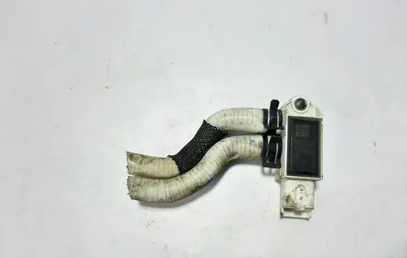 Renault Kadjar Exhaust gas pressure sensor 227701177R