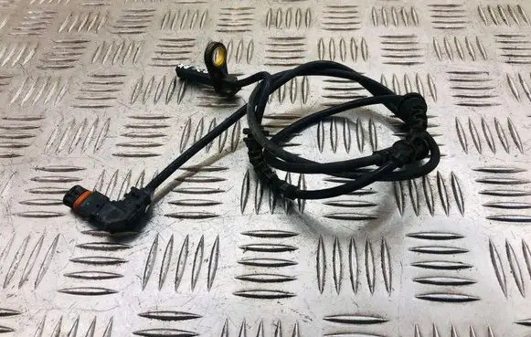 Mercedes-Benz S W221 ABS brake wheel speed sensor