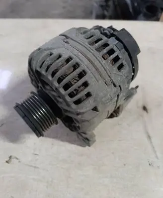 Audi A3 S3 8L Generator/alternator 028903028E