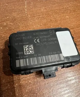 Land Rover Discovery Sport Other devices BJ3215K602 D233