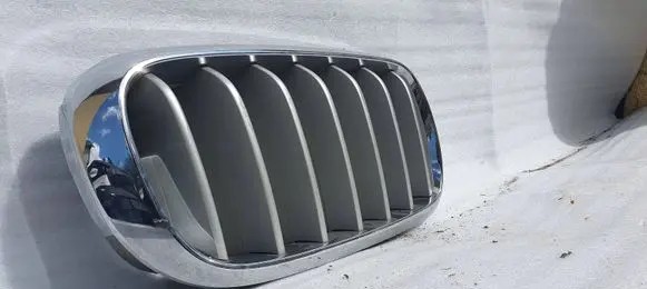 BMW X5 F15 Front bumper upper radiator grill 7316076 7316058 7316054