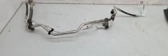 Peugeot Rifter Air conditioning (A/C) pipe/hose 9831702180