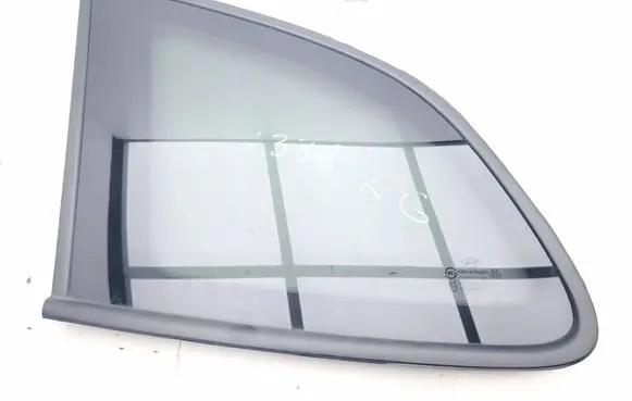 Hyundai Santa Fe Rear side window