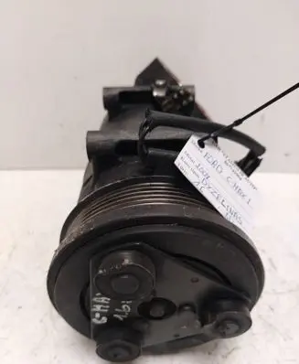 Ford C-MAX I Air conditioning (A/C) compressor (pump) 211005C