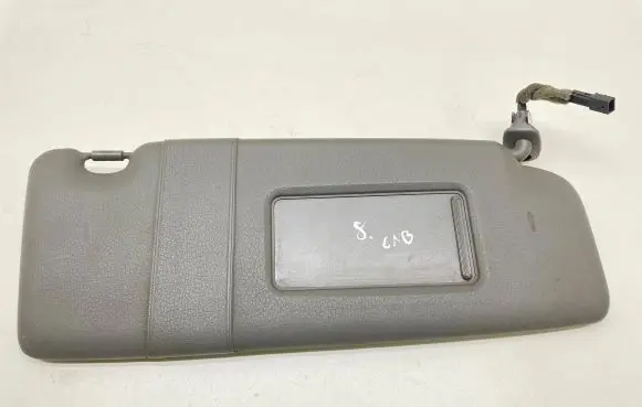 Sun visor