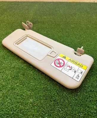 KIA Niro Sun visor