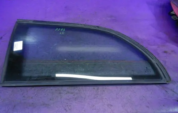 Skoda Octavia Mk1 (1U) Rear side window