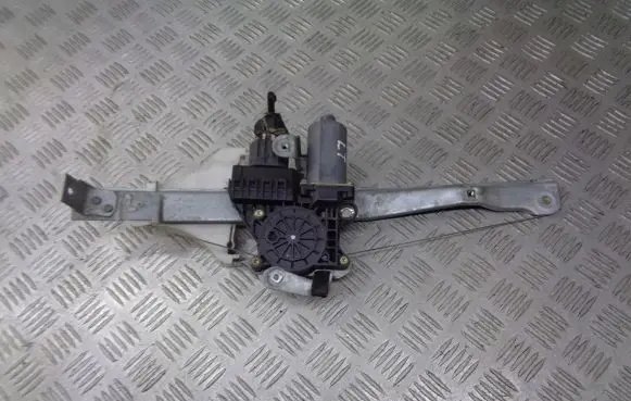Ford Mondeo Mk III Front door electric window regulator 