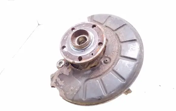 Volkswagen Touran I Front wheel hub spindle knuckle