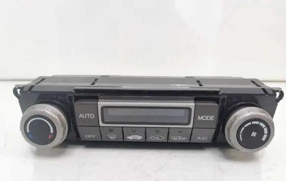 Honda Civic Climate control unit SNDG43 NH608L 3386Y
